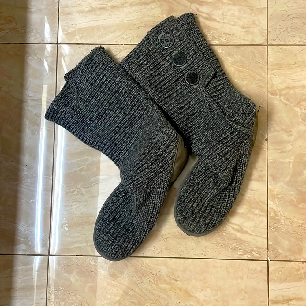 Ugg boots, gray